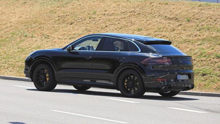 Αυτή είναι η Porsche Cayenne Coupe